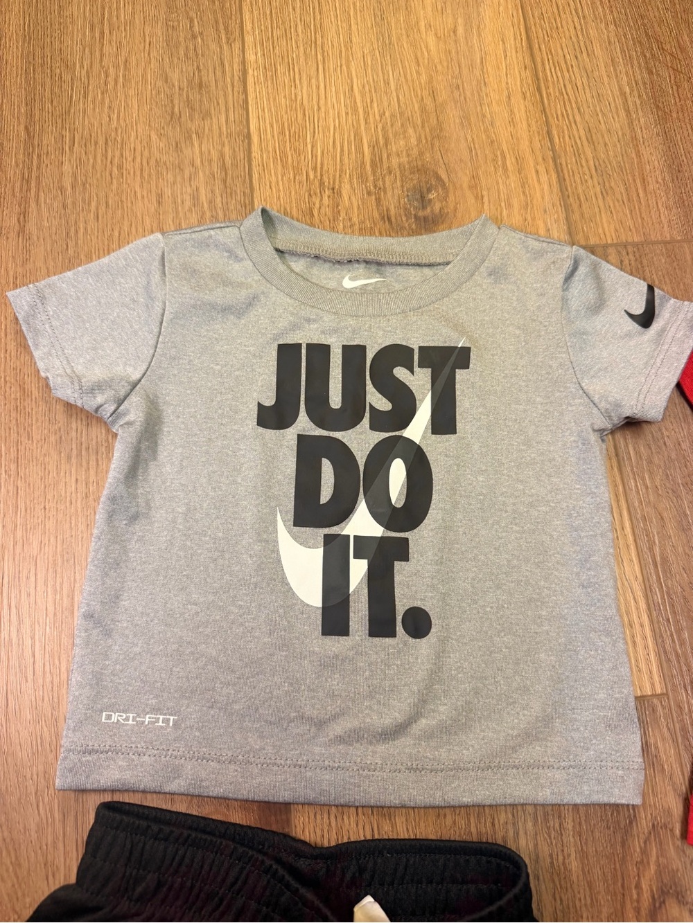 Nike Boys 12M Dri-FIT 2 Outfit Lot 4PC - Shirt Shorts Active Set Lightweight - Picture 2 of 15